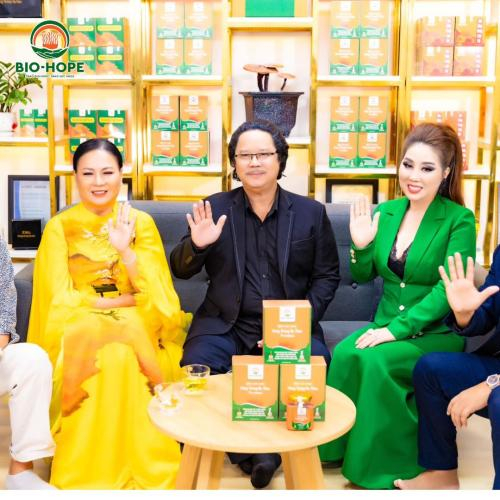 Đạo Diễn, Diễn Viên Công Hậu Cảm Nhận Về Đông Trùng Hạ Thảo Bio Hope – Ăn Được, Ngủ Được Là Tiên